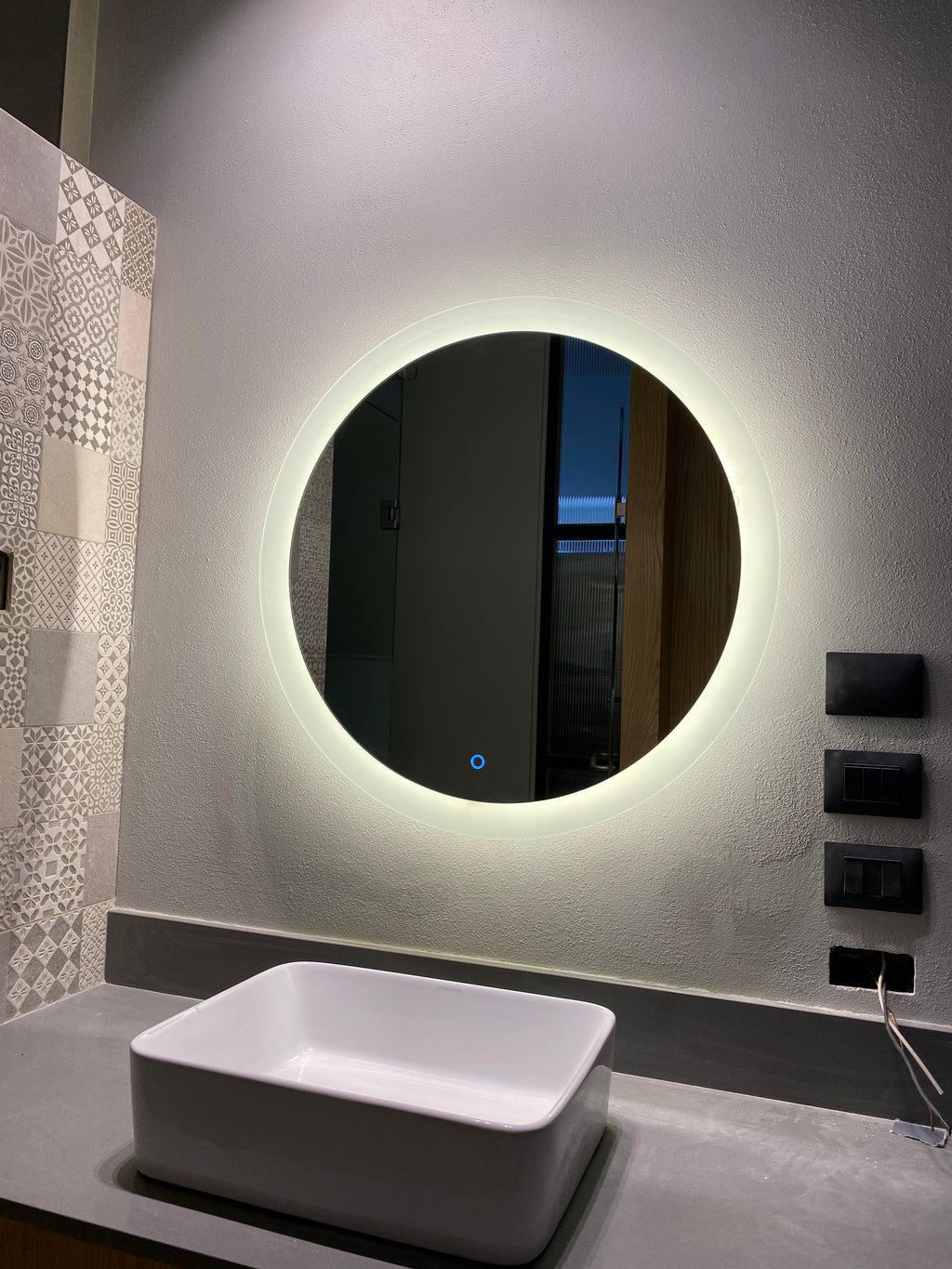 Espejo Polar J 90 Espejo LED Circular con 3 Tonos de Luz