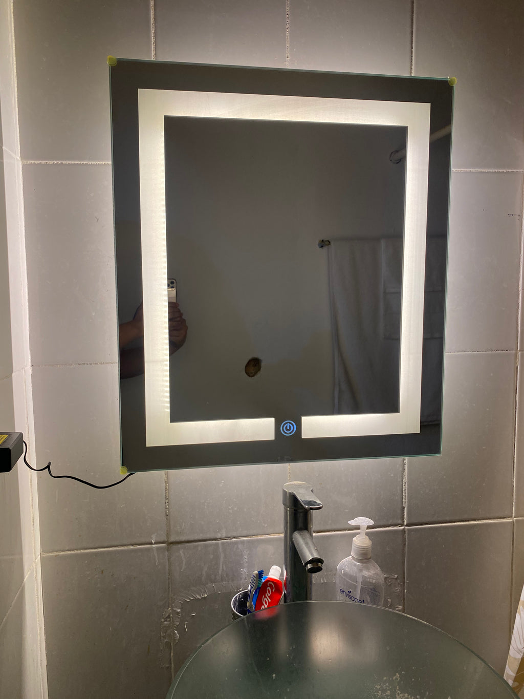 Espejo Liverpool CH 60x52 Espejo LED Rectangular con 3 Tonos de Luz