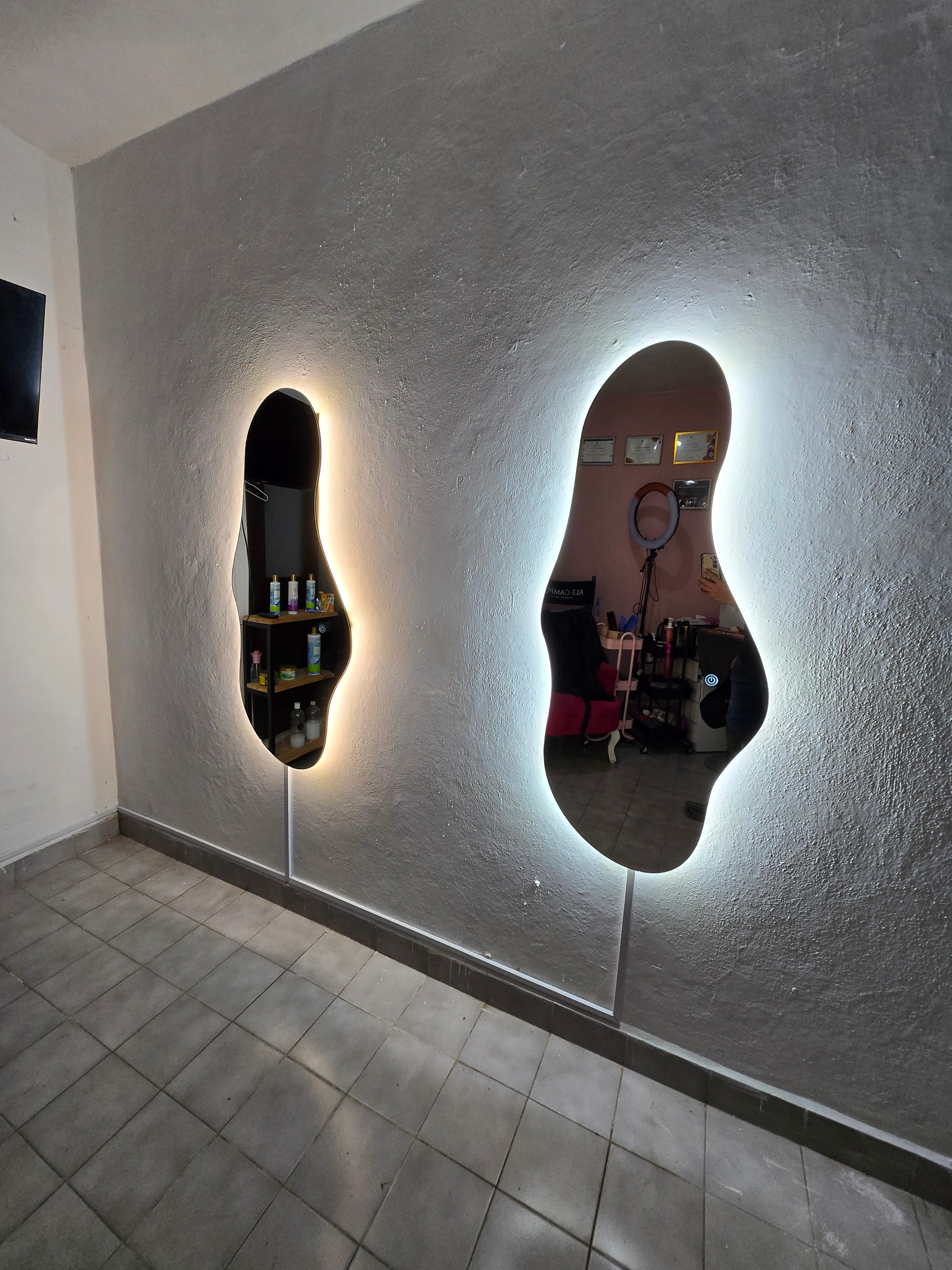 Espejo Aura G 120x52 Espejo LED Irregular con 3 Tonos de Luz